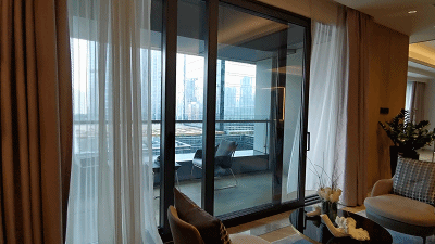 福田中心区 中心天元T7栋 样板房 超宽玻璃幕墙图片