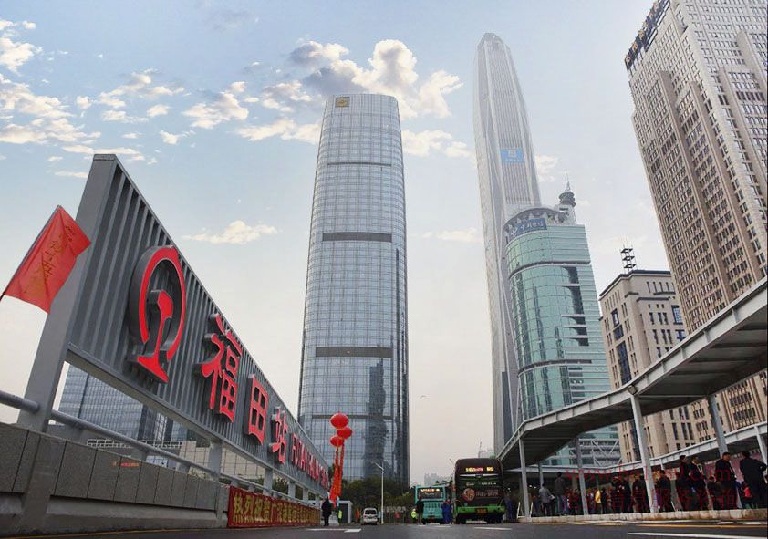 深圳地铁2号线【蛇口线】、地铁8号线【盐田线】、深圳地铁10号线【坂田线】、深圳地铁11号线【深圳地铁机场快线】和深圳地铁14号线【东部快线】的换乘站:等地铁线相邻相连,多路公交直达,南北相邻两条城市主动脉——深南大道和滨河大道,员工上下班十分便捷 另外,毗邻亚洲最大的地下火车站“广深港客运专线”福田站和正在如火如荼建设的岗厦北综合交通枢纽,两大超级口岸——福田口岸、皇岗口岸,多维交通,多种选择权利,联动广深港,增加与合作客户互动频率,提升业务机会